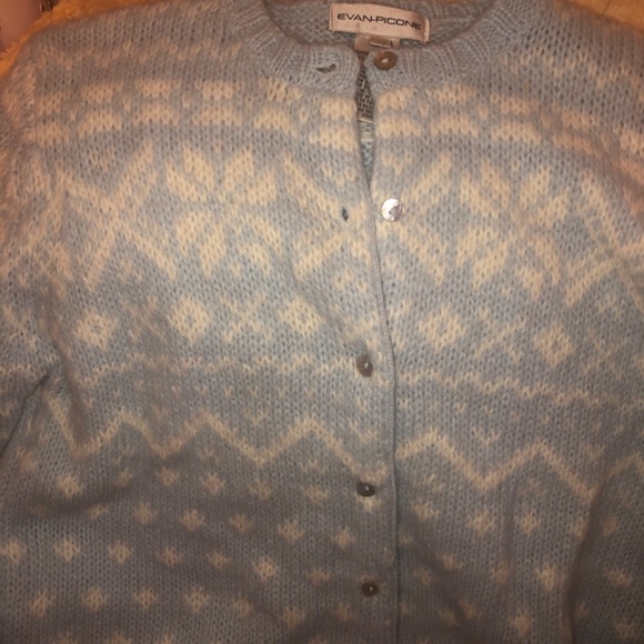 Just in SALE Evan Picone powder blue snowflake button up sweater - Picture 4 of 7